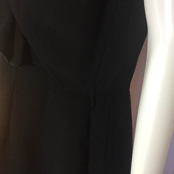 Tahari Arthur S. Levine Ruffled V-Neck Dress Sz 12 - Picture 5 of 6